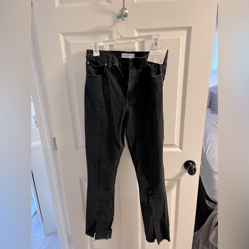 Abercrombie high rise skinny Jean